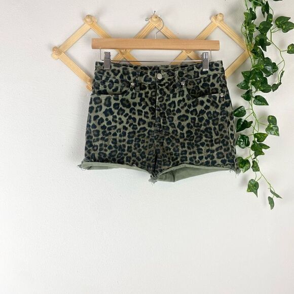 GOOD AMERICAN | Olive Cut Off Leopard Shorts Size 4/27 GUC E139 - Picture 1 of 6